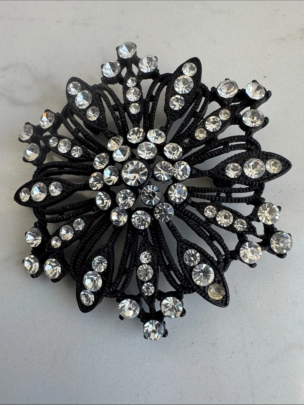 Vintage Glam Black Metal & Clear Rhinestone Starburst Flower Brooch edgy